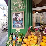 Joli Studio Coeur Montmartre 3F